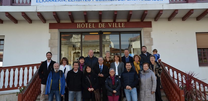 Hendaye se mobilise pour défendre le service public